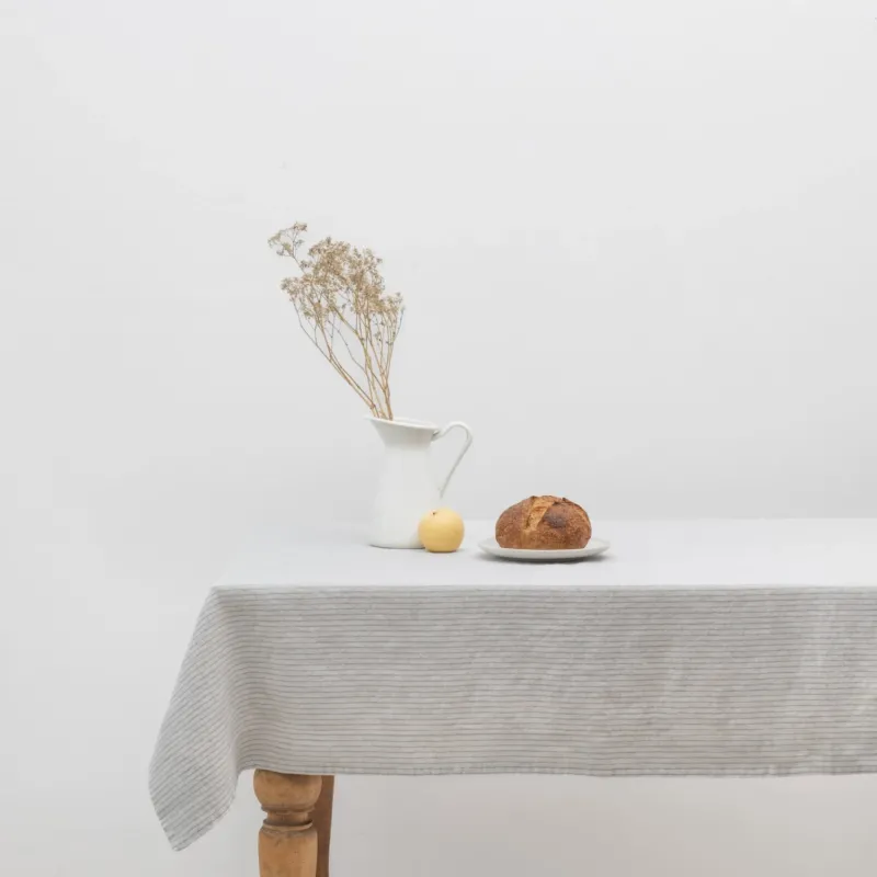 Leinen - Tischdecke, Grey Blue Pinstripe Rustic - Linen Tales