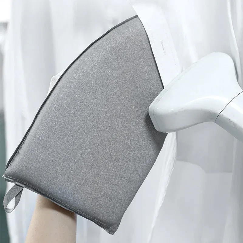 Heat Resistant Ironing Pad Glove - Image 0